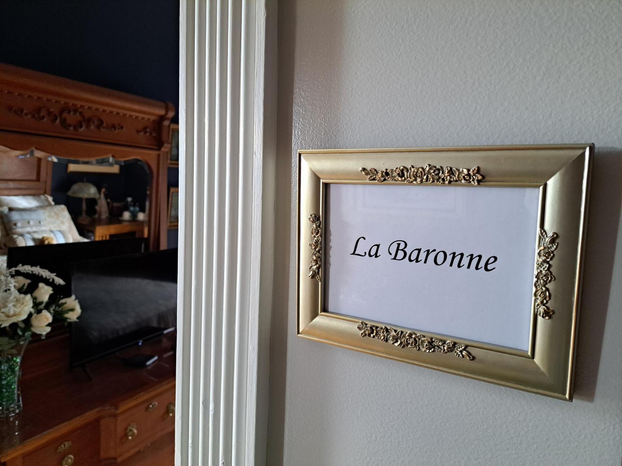 Gite Au Charme Victorien Beauceville 外观 照片